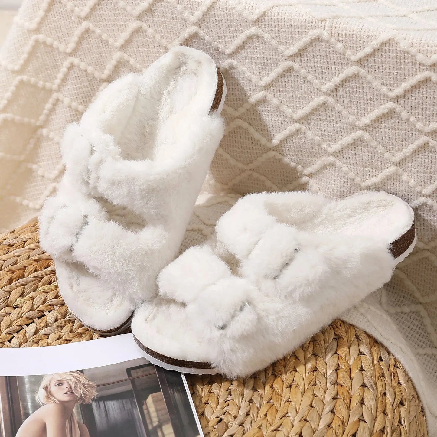 Comwarm-Pantoufles pelucheuses pour femmes, sandales d'hiver en fourrure moelleuse avec double boucle, intérieur et extérieur, Parker ouvert, toboggans en fourrure plate pour la maison