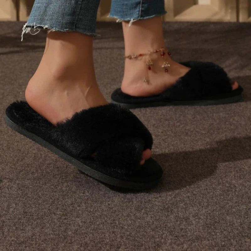 CrissCross-Pantoufles de Maison en Peluche pour Femme, Chaussures de Maison Confortables et Chaudes, Semelle Souple, Nik, Hiver