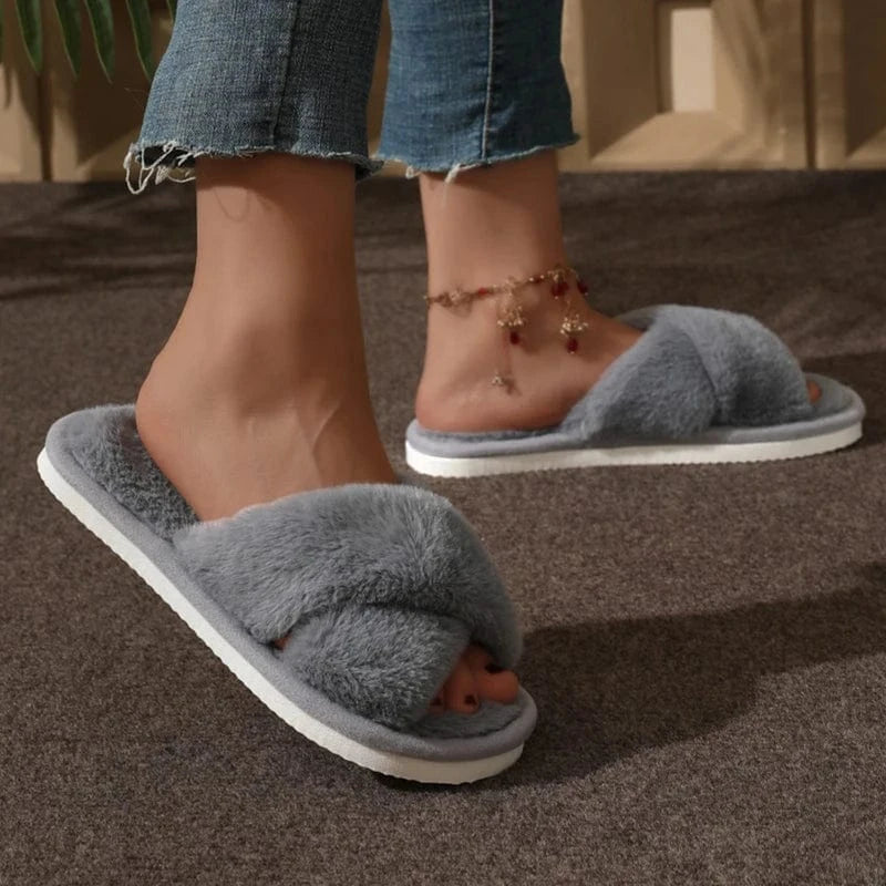 CrissCross-Pantoufles de Maison en Peluche pour Femme, Chaussures de Maison Confortables et Chaudes, Semelle Souple, Nik, Hiver