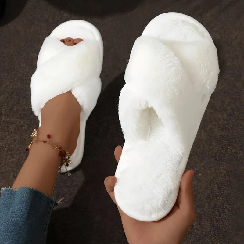 CrissCross-Pantoufles de Maison en Peluche pour Femme, Chaussures de Maison Confortables et Chaudes, Semelle Souple, Nik, Hiver