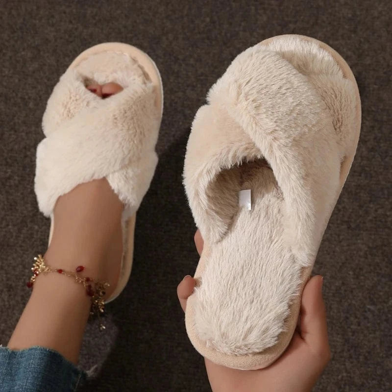 CrissCross-Pantoufles de Maison en Peluche pour Femme, Chaussures de Maison Confortables et Chaudes, Semelle Souple, Nik, Hiver