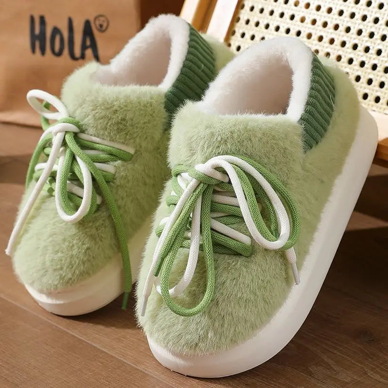 Chaussons en forme de basket