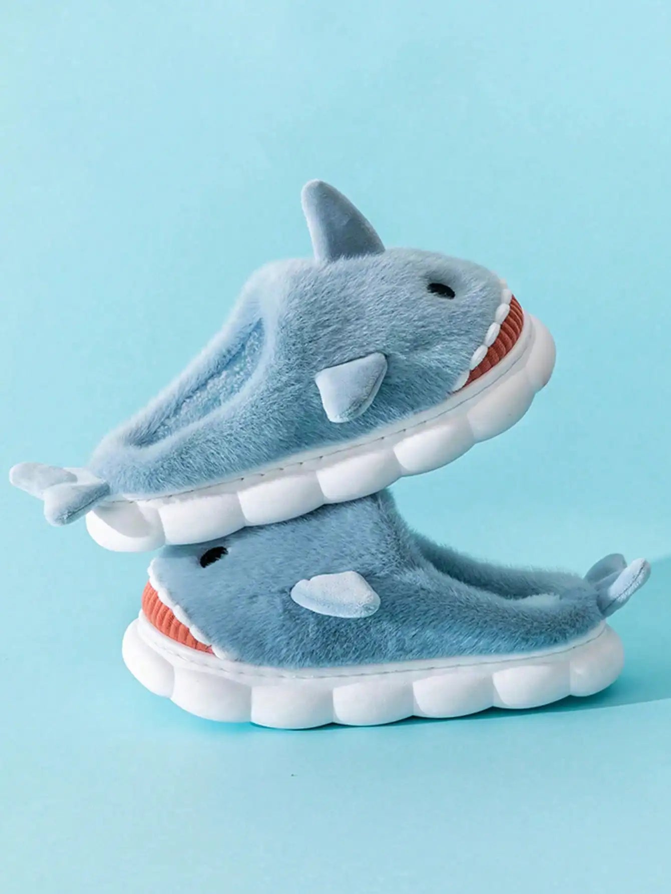 Chaussons requin
