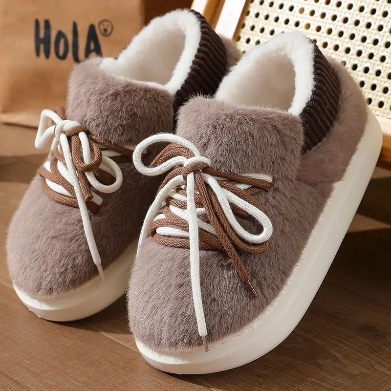 Chaussons en forme de basket