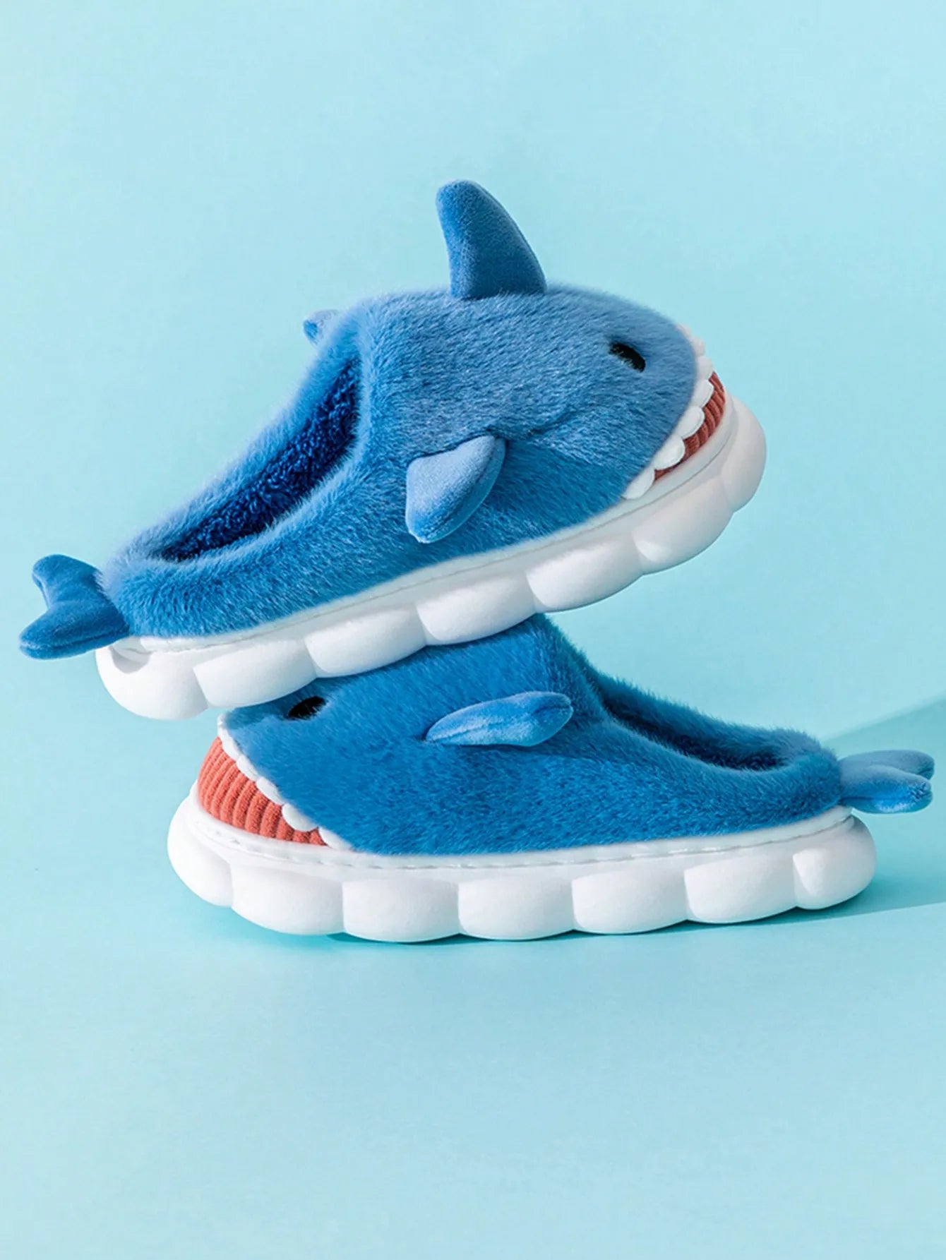 Chaussons requin