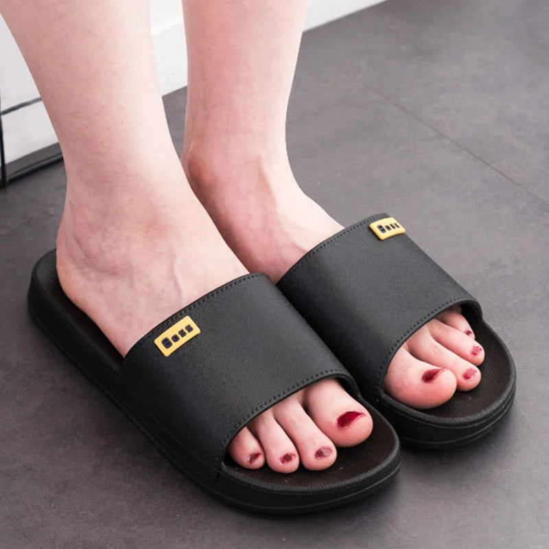 Chausson claquette homme