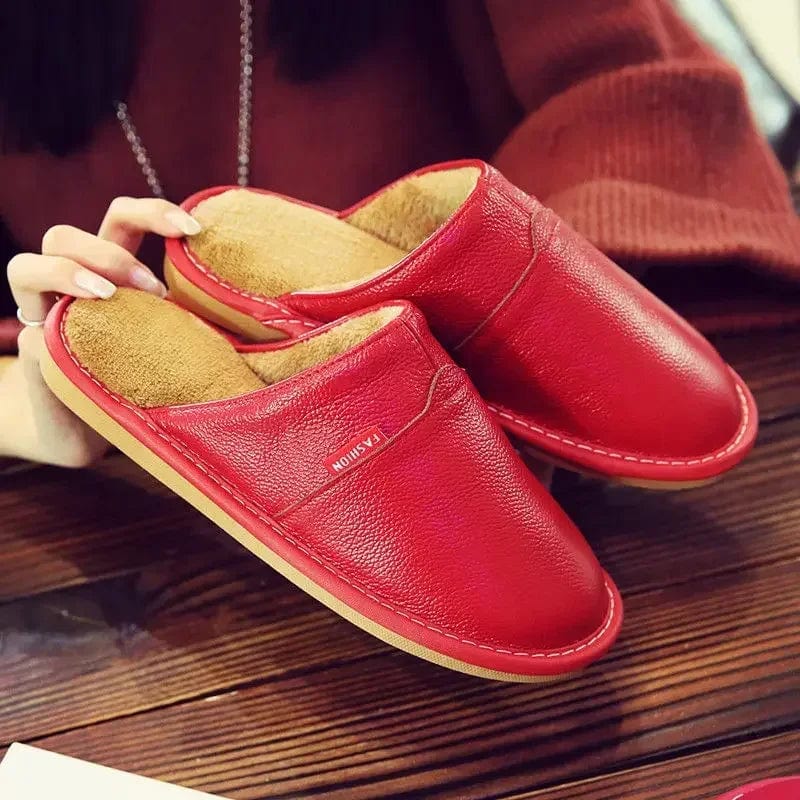 First Layer Cowhide Slippers Women and Men Winter Indoor Warm Lovers Thick Wool Anti-skid Leather Slippers Cotton Slippers Women Bright red / CN35-36 250mm