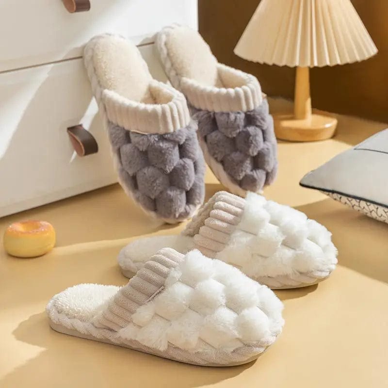 Winter Footwear Flat New Autumn Women Indoor Home Non Slip Versatile House Shoes Warm Plush Cotton Slippers TG06