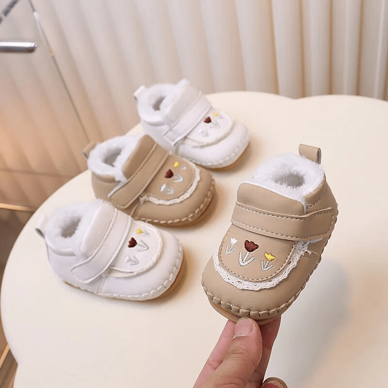 Chaussons Bébé en Cuir