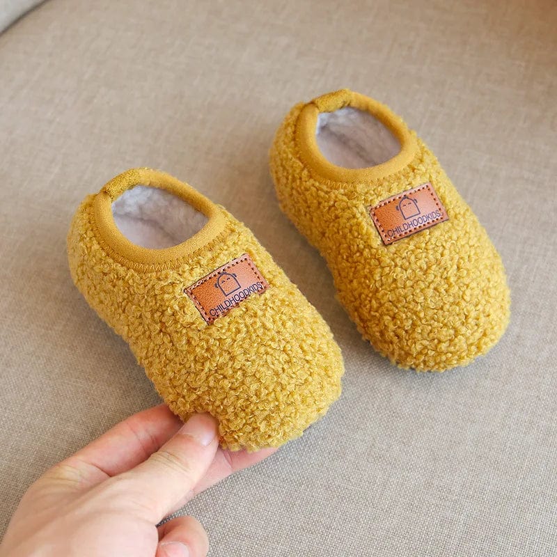 Chaussons Bébés en Moumoute Jaune 1 / 18