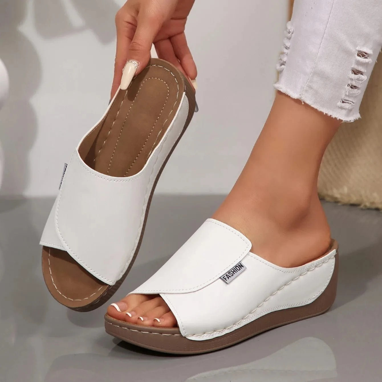 Chaussons femme | Compensés cuir PU