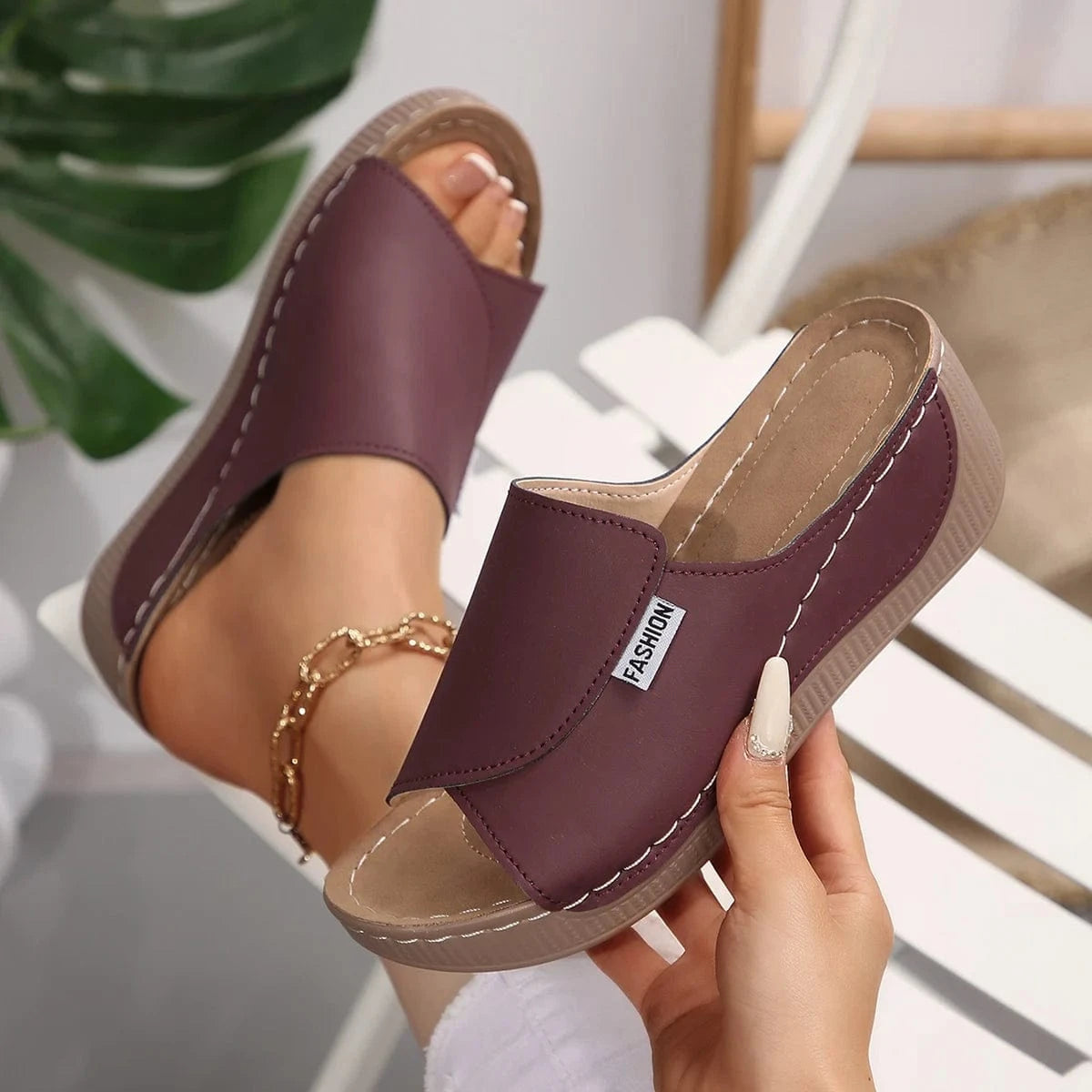 Chaussons femme | Compensés cuir PU Bordeaux / 35-36