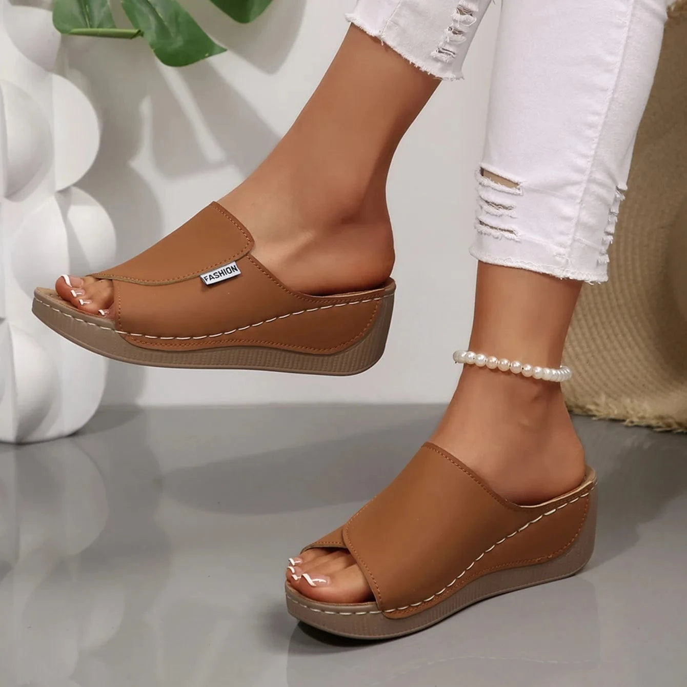Chaussons femme | Compensés cuir PU