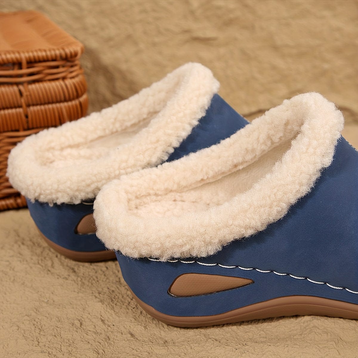 Chaussons sabots fourrés femme