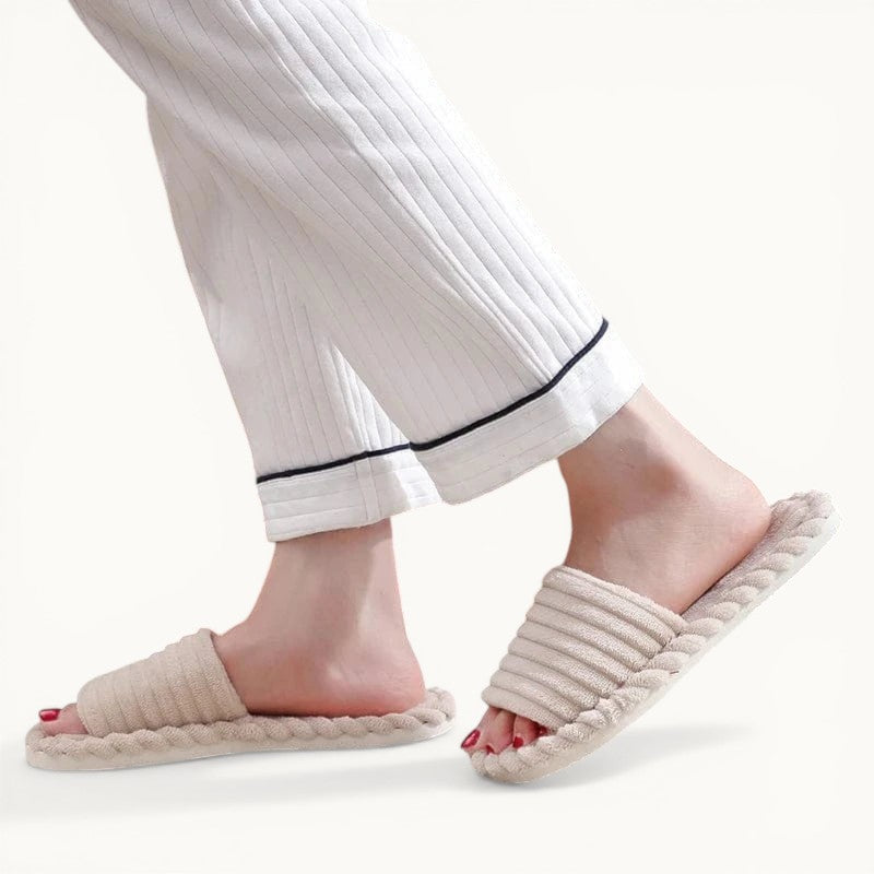 Chaussons velours femme