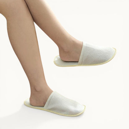 Lot de 5 chaussons d'hôtel
