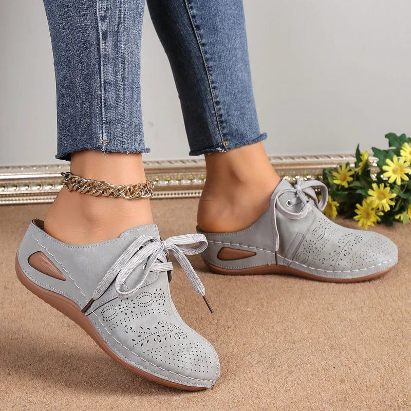 Pantoufle en cuir Gris claire / 36